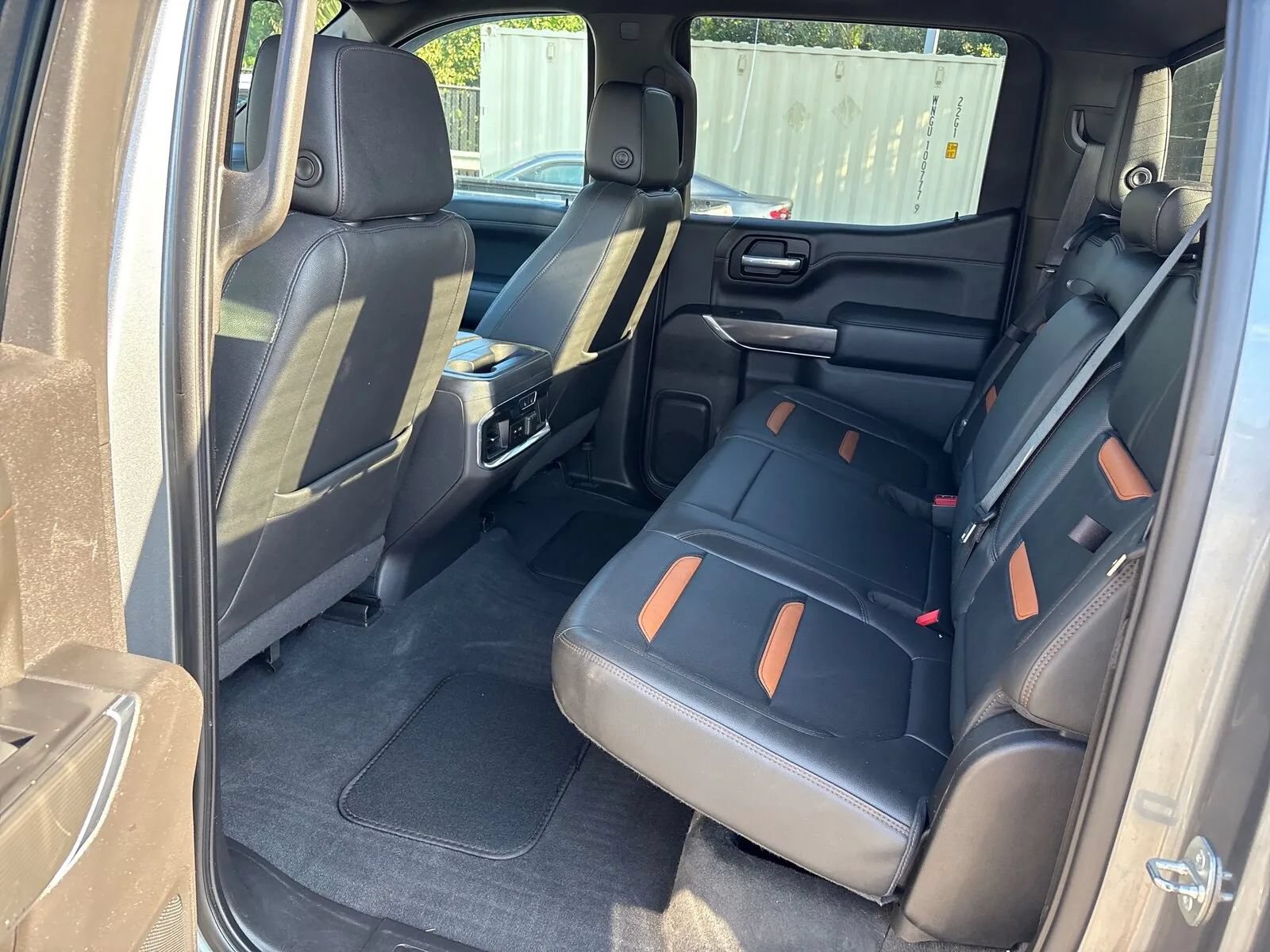 Used 2021 GMC Sierra 1500 AT4 w/ AT4 Value Package AWD/4WD image 7