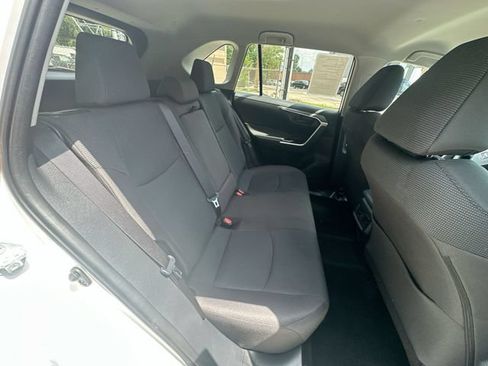Used 2025 Toyota RAV4 LE AWD/4WD image 30