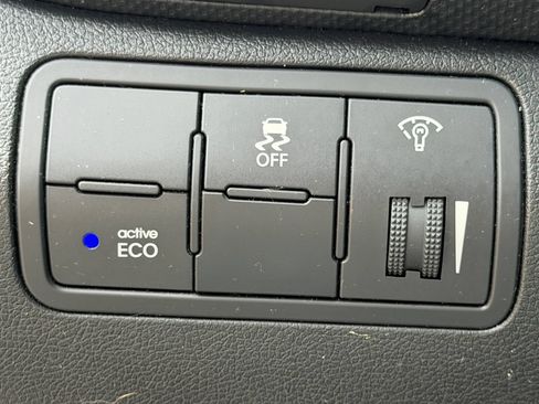 Used 2015 Hyundai Accent GS FWD image 20