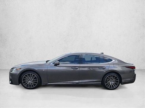 Used 2018 Lexus LS 500 F Sport w/ Accessory Package (Z2) image 9