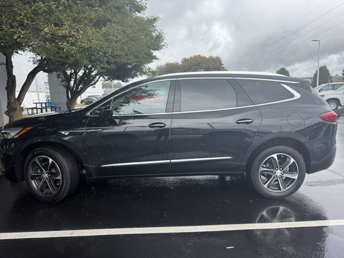 Used 2020 Buick Enclave Essence w/ Sport Touring Edition AWD/4WD image 1