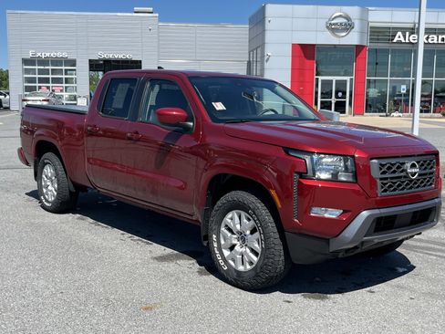 Used 2023 Nissan Frontier SV AWD/4WD image 1
