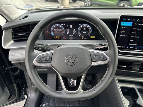 New 2026 Volkswagen Tiguan S image 17