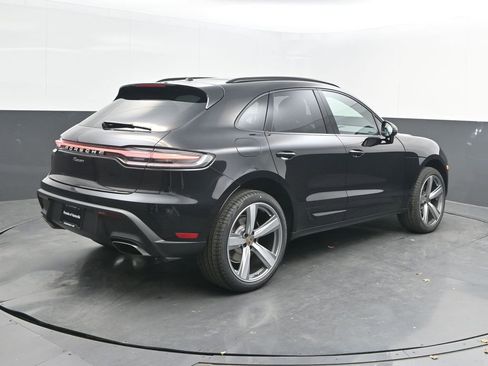 New 2026 Porsche Macan AWD/4WD image 7