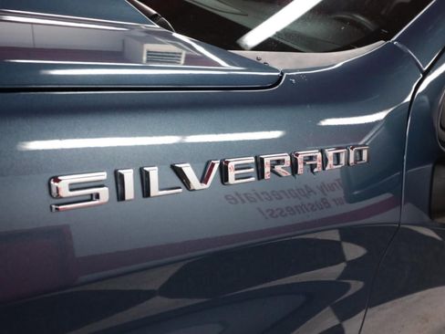 Used 2024 Chevrolet Silverado 1500 W/T image 30