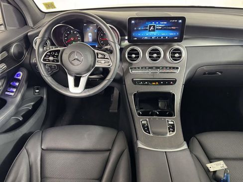 Used 2022 Mercedes-Benz GLC 300 4MATIC image 5