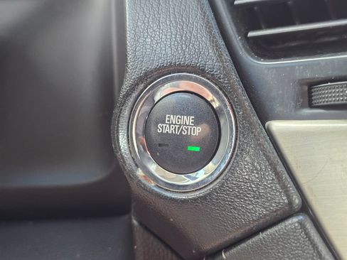 Used 2018 GMC Yukon XL Denali w/ Denali Ultimate Package AWD/4WD image 39