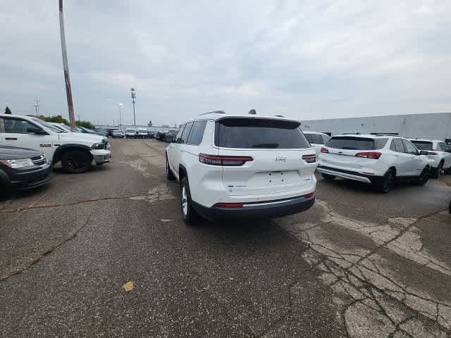 Used 2023 Jeep Grand Cherokee L Laredo w/ Luxury Tech Group I AWD/4WD image 19