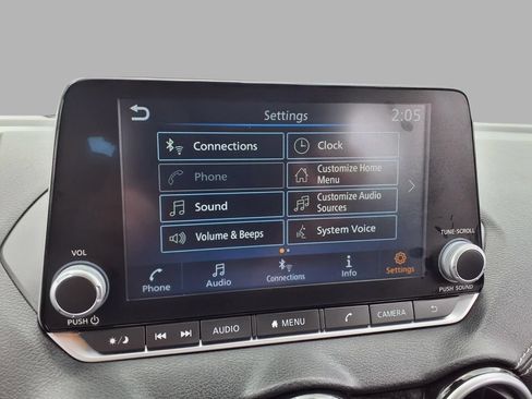 Used 2024 Nissan Sentra SV FWD image 7