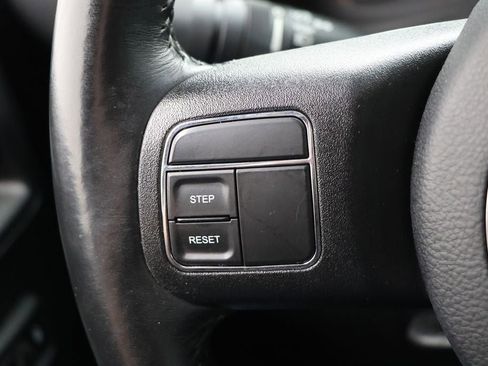 Used 2017 Jeep Wrangler Unlimited Rubicon w/ Dual Top Group image 22