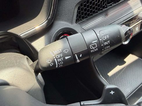 Used 2025 Honda CR-V Sport image 33