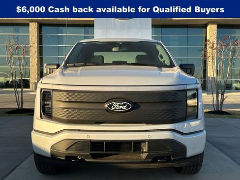New 2025 Ford F150 Lightning Flash image 31