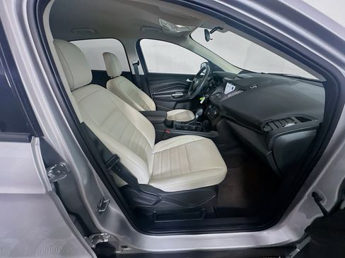 Used 2018 Ford Escape SEL w/ SEL Sport Appearance Package image 32