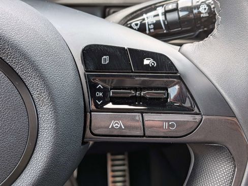 Certified 2025 Hyundai Elantra Sport FWD image 23