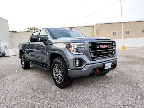 Used 2021 GMC Sierra 1500 AT4 w/ AT4 Premium Package AWD/4WD image 5