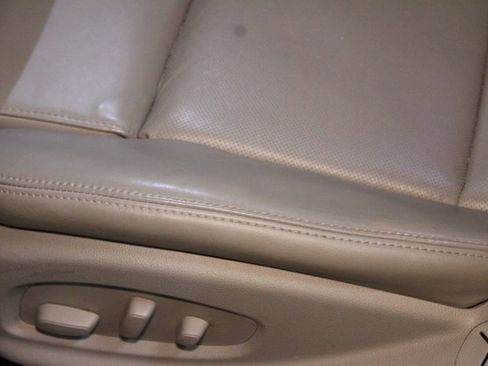 Used 2017 Cadillac ATS Premium Luxury image 9