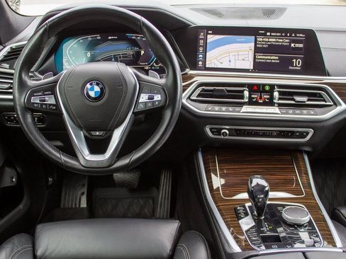 Used 2021 BMW X5 xDrive45e w/ Parking Assistance Package image 13