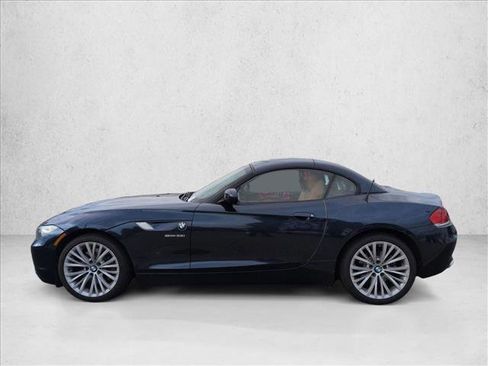 Used 2013 BMW Z4 sDrive35i image 9