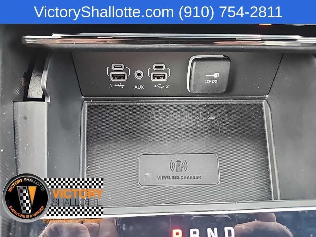 Used 2025 Jeep Grand Cherokee Limited w/ Luxury Tech Group II AWD/4WD image 11