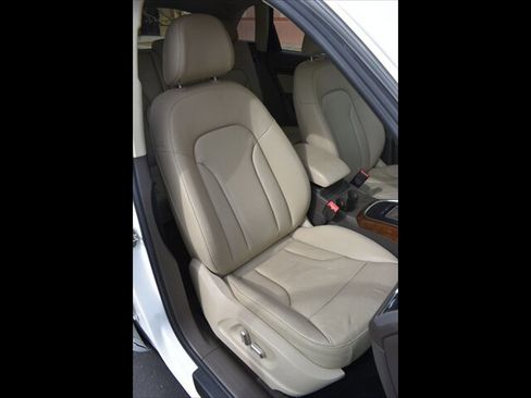 Used 2015 Audi Q5 2.0T Premium AWD/4WD image 32