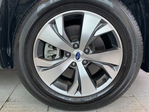 Used 2023 Subaru Ascent Premium w/ Convenience Package image 28