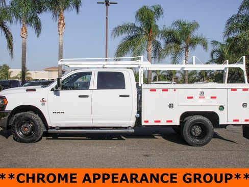 Used 2022 RAM 3500 Tradesman w/ Chrome Appearance Group image 4