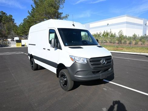 Used 2026 Mercedes-Benz Sprinter 3500 image 22