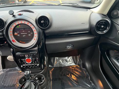 Used 2014 MINI Cooper Paceman S image 32