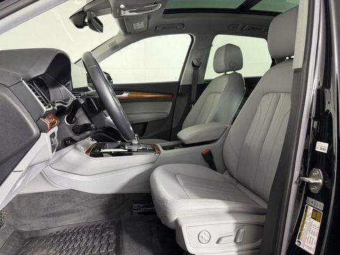 Used 2023 Audi Q5 2.0T Premium Plus w/ Premium Plus Package image 13