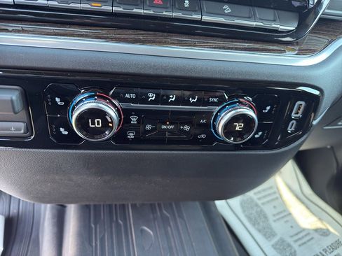 New 2026 GMC Sierra 1500 SLE image 16