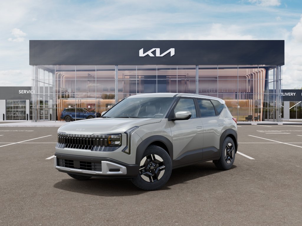 New 2027 Kia Seltos LX FWD image 1