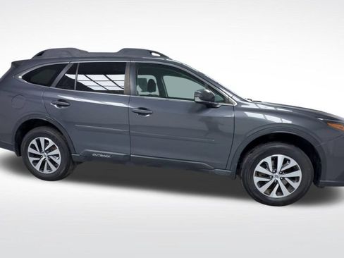 Used 2021 Subaru Outback Premium AWD/4WD image 12