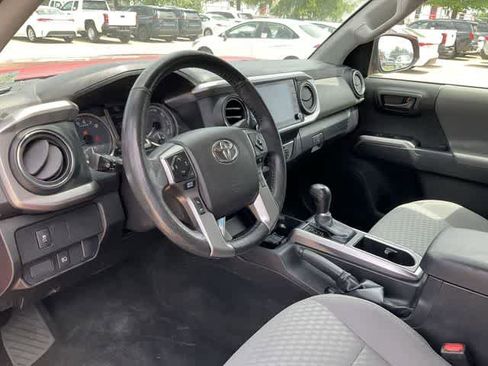 Used 2023 Toyota Tacoma SR5 RWD image 10