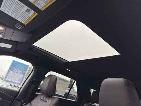 New 2026 Ford Explorer Platinum w/ LUX Leather Package image 29