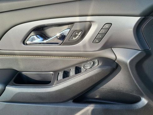 Certified 2019 Chevrolet Traverse Premier w/ Redline Edition image 16