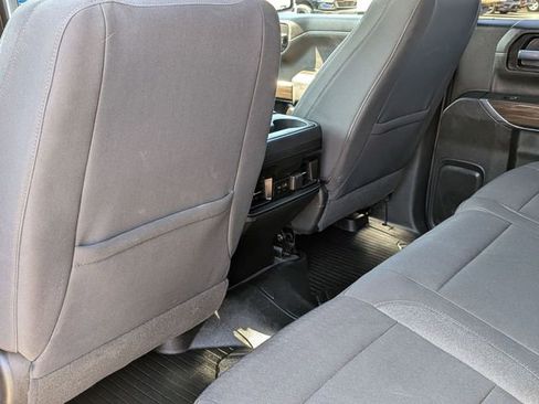 Used 2022 Chevrolet Silverado 1500 RST image 24