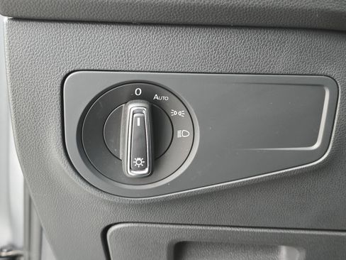 Certified 2023 Volkswagen Tiguan SE R-Line image 26