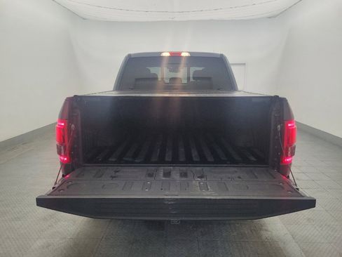 Used 2017 Ford F150 Lariat RWD image 29