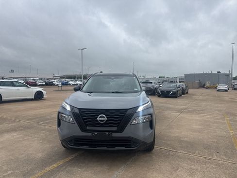 Certified 2023 Nissan Rogue SV w/ SV Premium B Package image 5