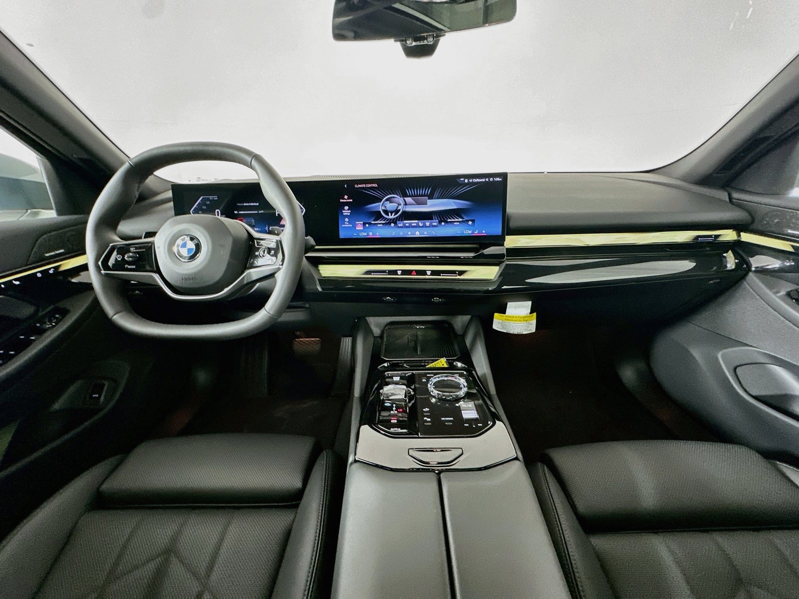 Used 2026 BMW 540i xDrive AWD/4WD image 14