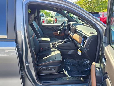 New 2026 GMC Canyon AT4 w/ AT4 Premium Package AWD/4WD image 26
