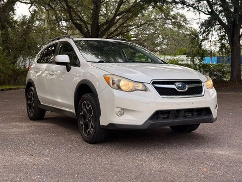 Used 2013 Subaru Crosstrek 2.0i Premium AWD/4WD image 3