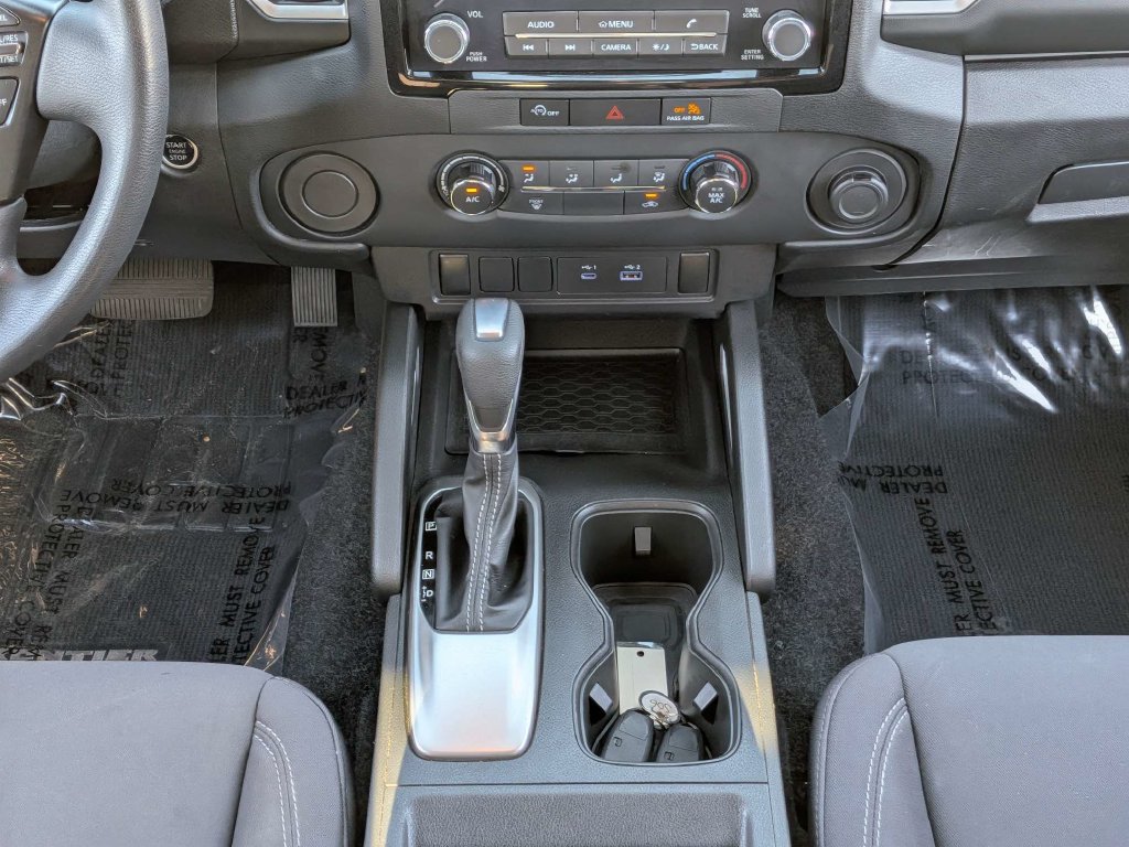 Used 2024 Nissan Frontier SV RWD image 19
