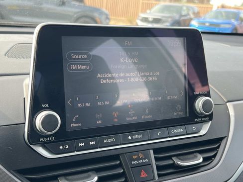 Used 2023 Nissan Altima 2.5 SR image 10