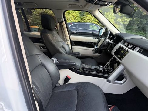 Used 2018 Land Rover Range Rover HSE AWD/4WD image 14