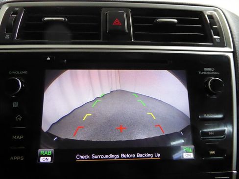 Used 2019 Subaru Outback 2.5i Limited w/ Popular Package #2 image 15