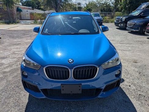 Used 2019 BMW X1 xDrive28i w/ M Sport Package image 2