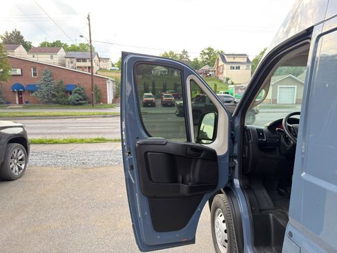Used 2019 RAM ProMaster 3500 FWD image 11