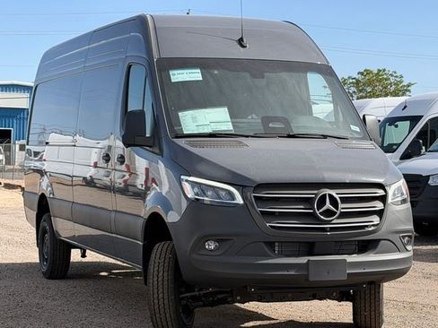 New 2026 Mercedes-Benz Sprinter 2500 image 4