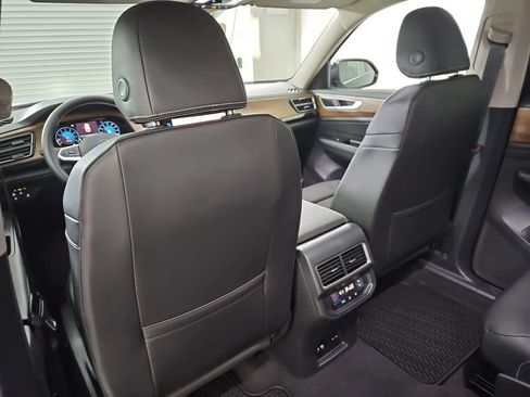 New 2026 Volkswagen Atlas SE AWD/4WD image 18
